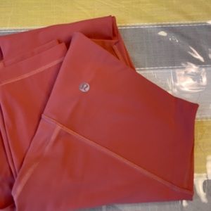 Lululemon wonder under high rise 25